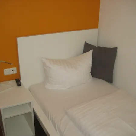 Hotel S16-2